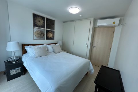Condominio de 4 dormitorios en Bangkok, Tailandia № 172611 - foto 5