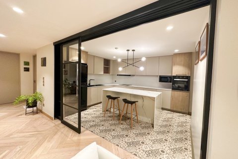 Condominio de 2 dormitorios en Bangkok, Tailandia № 172613 - foto 13