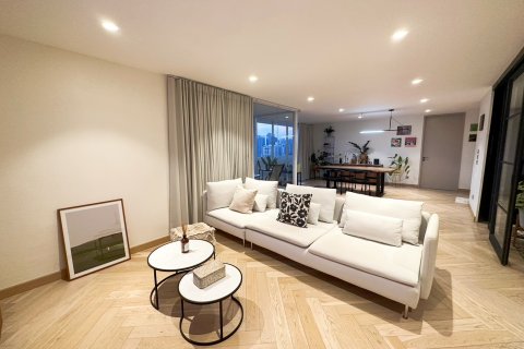 Condo à Bangkok, Thaïlande, 2 chambres  № 172613