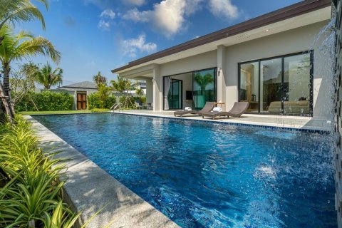 Casa de 3 dormitorios en Bang Tao, Tailandia № 3260 - foto 3