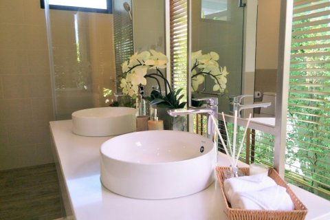 Casa de 3 dormitorios en Bang Tao, Tailandia № 3260 - foto 17