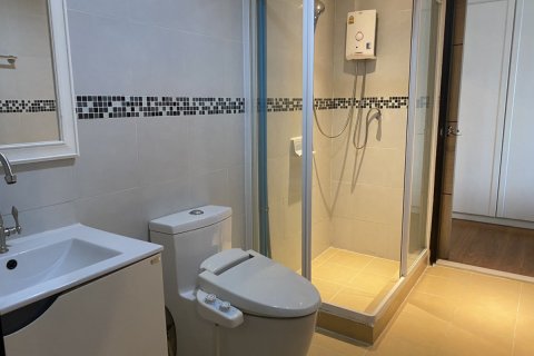 Condominio de 3 dormitorios en Watthana, Bangkok, Tailandia № 200712 - foto 4