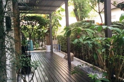 Casa de 4 dormitorios en Bangkok, Tailandia № 66119 - foto 15