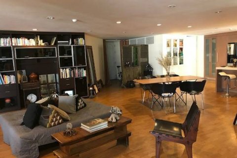 Condominio de 4 dormitorios en Bangkok, Tailandia № 66117 - foto 4