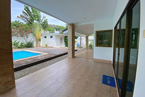 Casa de 4 dormitorios en Hua Hin, Tailandia № 168132 - foto 6