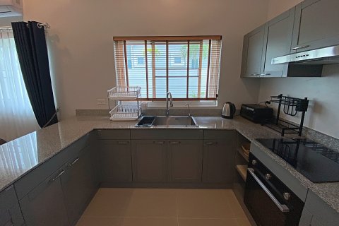 Casa de 3 dormitorios en Hua Hin, Tailandia № 168129 - foto 10