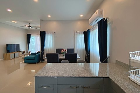 Casa de 3 dormitorios en Hua Hin, Tailandia № 168129 - foto 6