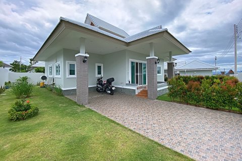 Casa de 3 dormitorios en Hua Hin, Tailandia № 168129