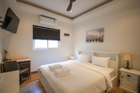 House in Hua Hin, Thailand 3 bedrooms № 168131 - photo 11
