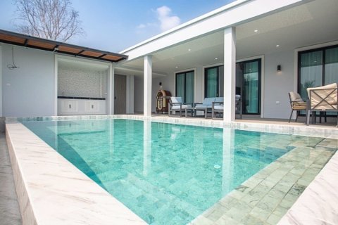 Chalet de 4 dormitorios en Hua Hin, Tailandia № 168375 - foto 4