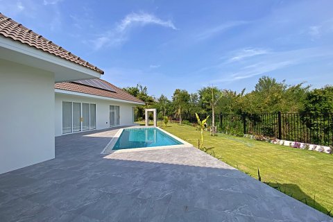 Villa in Hua Hin, Thailand 3 Schlafzimmer № 168377 - Foto 6
