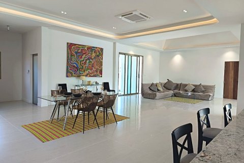 Chalet de 3 dormitorios en Sam Roi Yot, Tailandia № 168399 - foto 8