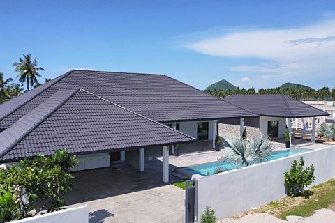 Chalet de 3 dormitorios en Sam Roi Yot, Tailandia № 168399 - foto 10