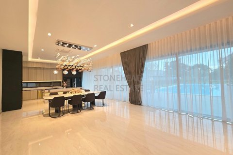 Chalet de 3 dormitorios en Hua Hin, Tailandia № 168379 - foto 24