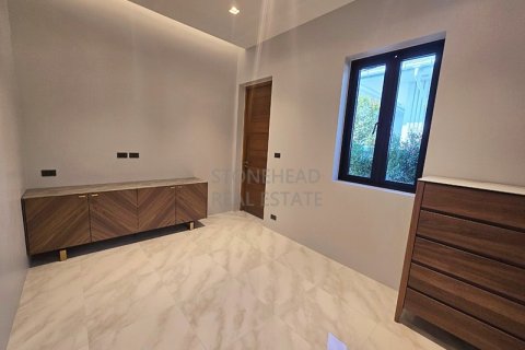 Chalet de 3 dormitorios en Hua Hin, Tailandia № 168379 - foto 29