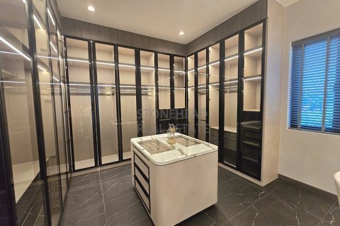 Chalet de 3 dormitorios en Hua Hin, Tailandia № 168379 - foto 19