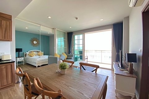 Condominio de 2 dormitorios en Hua Hin, Tailandia № 168378 - foto 4