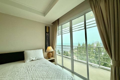 Condo in Pattaya, Thailand, 2 bedrooms № 155768 - photo 17