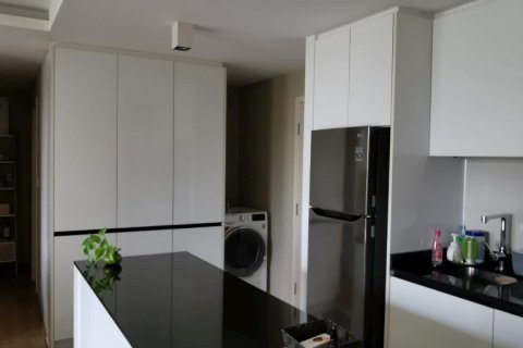 Condominio de 2 dormitorios en Bangkok, Tailandia № 155767 - foto 14