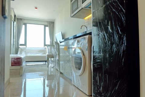 Condominio de 1 dormitorio en Jomtien Beach, Pattaya, Tailandia № 204972 - foto 12
