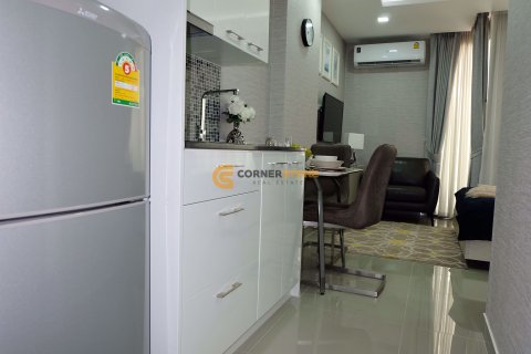 Condominio de 1 dormitorio en Jomtien Beach, Pattaya, Tailandia № 204968 - foto 3