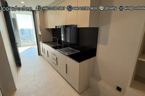 Condominio de 5 dormitorios en Watthana, Bangkok, Tailandia № 201380 - foto 11
