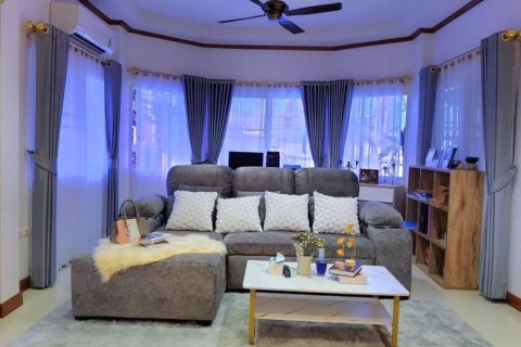 Villa in Pattaya, Thailand 3 Schlafzimmer № 172210 - Foto 6
