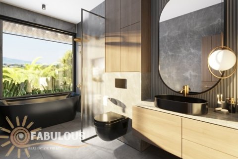 Villa in Chalong, Thailand 3 Schlafzimmer № 179438 - Foto 3