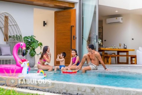 Villa in Bang Tao, Thailand 3 Schlafzimmer № 179439 - Foto 13