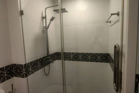 Condominio de 1 dormitorio en Jomtien Beach, Pattaya, Tailandia № 204512 - foto 15