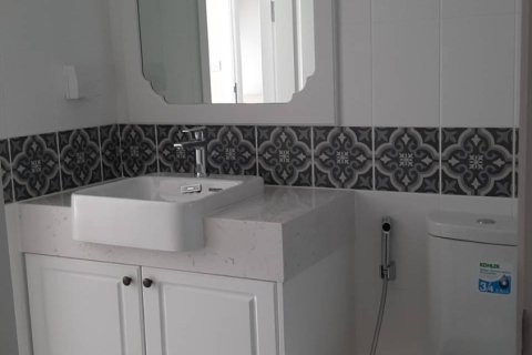 Condominio de 1 dormitorio en Jomtien Beach, Pattaya, Tailandia № 204512 - foto 4