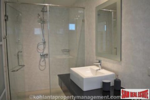 Chalet de 3 dormitorios en Ko Lanta Yai, Tailandia № 202685 - foto 3