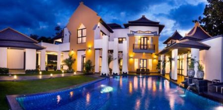 Chalet de 6 dormitorios en Pattaya, Tailandia № 202682
