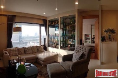 Apartamento de 1 dormitorio en Bangkok, Tailandia № 202681 - foto 4
