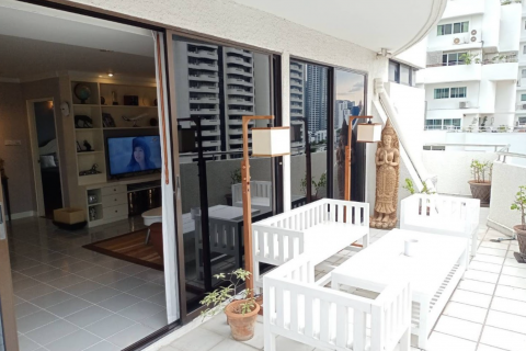Condominio de 2 dormitorios en Watthana, Bangkok, Tailandia № 48019 - foto 17