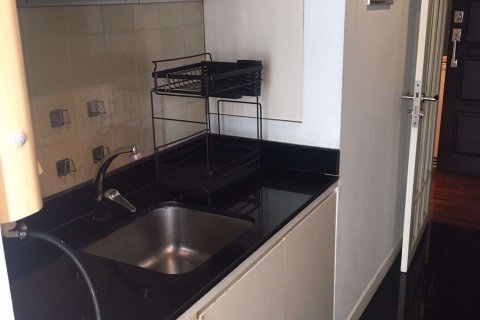 Condo à Watthana, Bangkok, Thaïlande, 2 chambres  № 48016 - photo 18