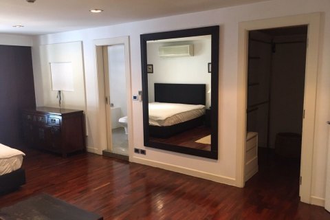 Condo à Watthana, Bangkok, Thaïlande, 2 chambres  № 48016 - photo 11