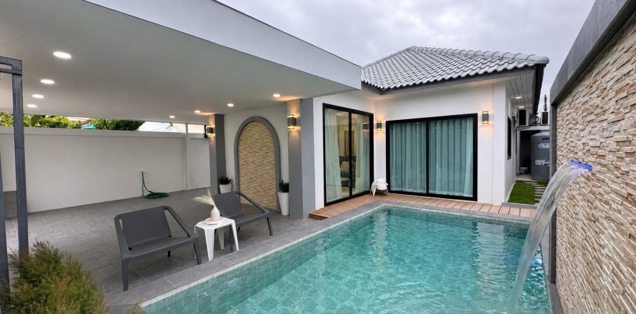 Casa de 3 dormitorios en Pattaya, Tailandia № 191288