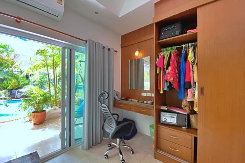 Adosado de 1 dormitorio en Hua Hin, Tailandia № 205683 - foto 23