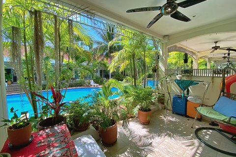 Adosado de 1 dormitorio en Hua Hin, Tailandia № 205683 - foto 6