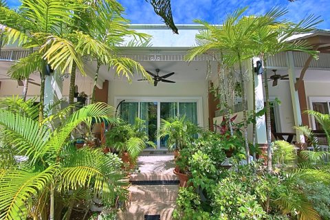 Adosado de 1 dormitorio en Hua Hin, Tailandia № 205683 - foto 2
