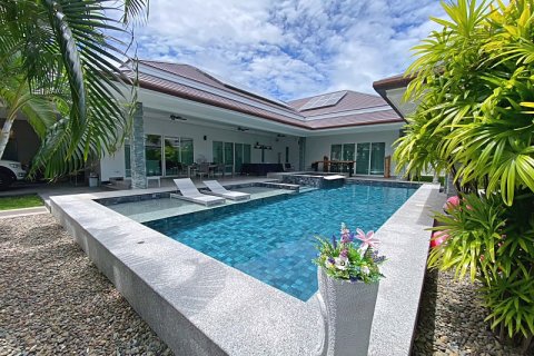 Chalet de 3 dormitorios en Hua Hin, Tailandia № 205680