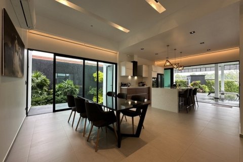 Chalet de 3 dormitorios en Hua Hin, Tailandia № 205684 - foto 6