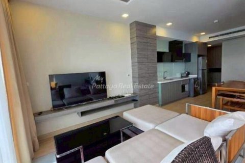 Condominio de 2 dormitorios en Pattaya, Tailandia № 154496 - foto 2