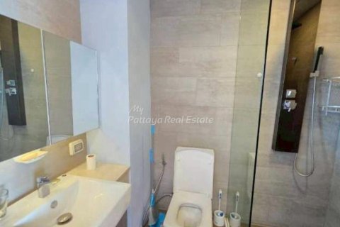Condominio de 2 dormitorios en Pattaya, Tailandia № 154496 - foto 7