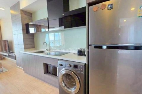 Condominio de 2 dormitorios en Pattaya, Tailandia № 154496 - foto 3