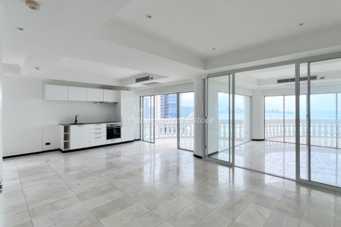 Condo in Bang Lamung, Thailand, 2 bedrooms  № 154500 - photo 2