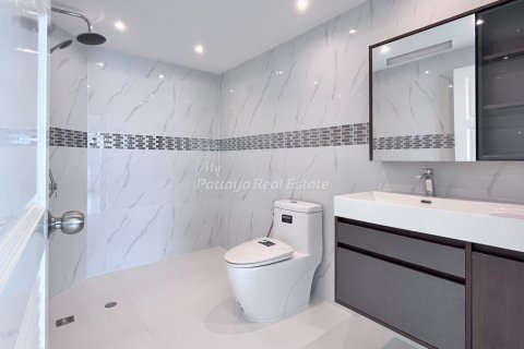Condo in Bang Lamung, Thailand, 2 bedrooms  № 154500 - photo 10