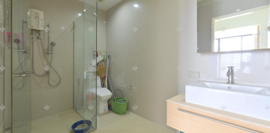 Condominio de 3 dormitorios en Bangkok, Tailandia № 194610
