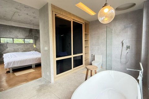 Chalet de 3 dormitorios en Phuket, Tailandia № 140868 - foto 18